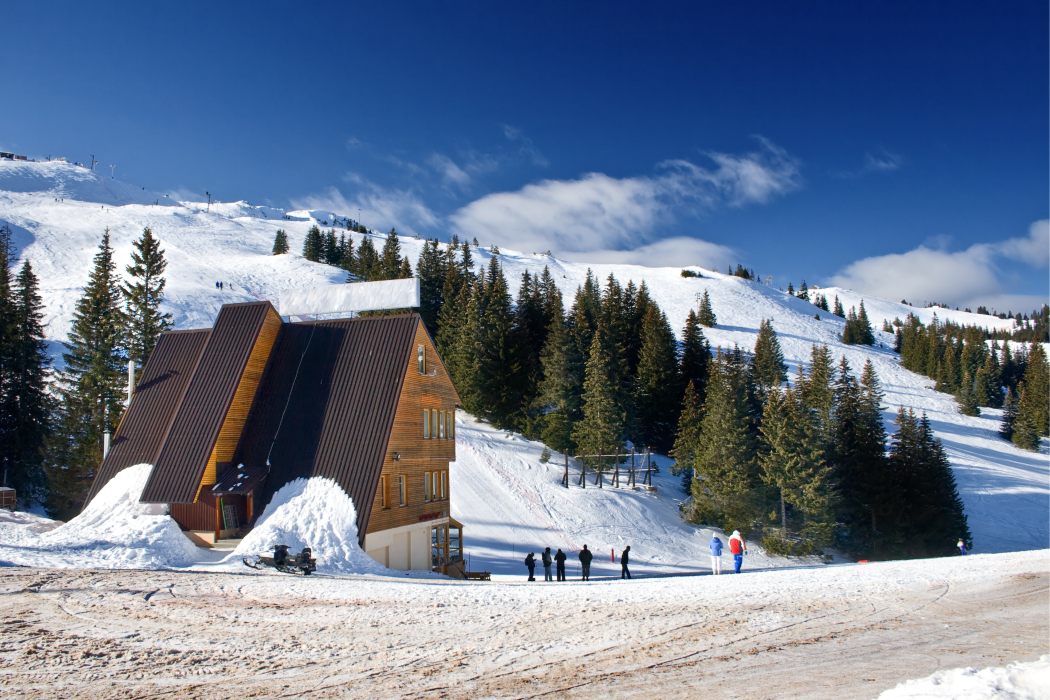 SretenjSKI ski safari - 3 dana Jahorina i 1 dan Bjelašnica, sa smeštajem u Sarajevu, 14-18. februar 2025.